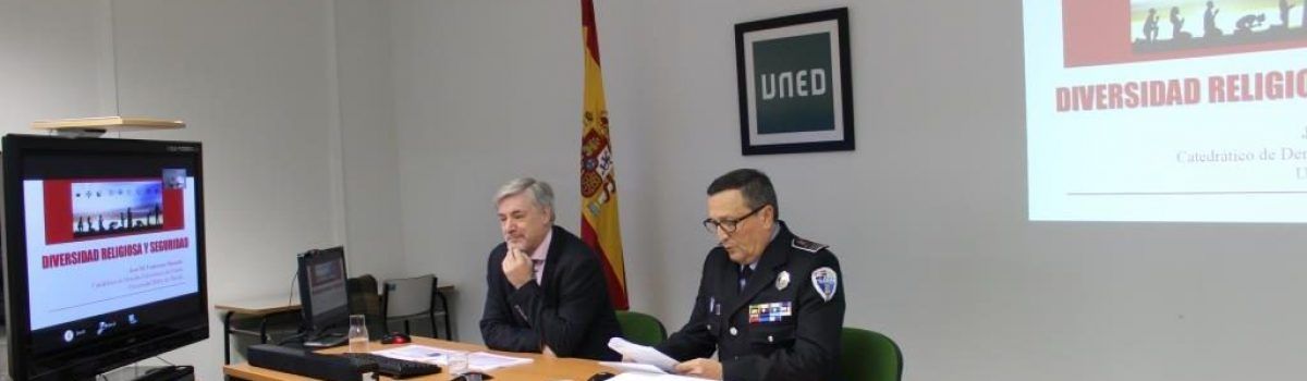 “DIVERSIDAD RELIGIOSA Y SEGURIDAD” HA SIDO EL TEMA TRATADO POR EL CATEDRÁTICO JOSÉ MARÍA CONTRERAS, EN EL CURSO QUE SE VIENE DESARROLLANDO EN LA UNED