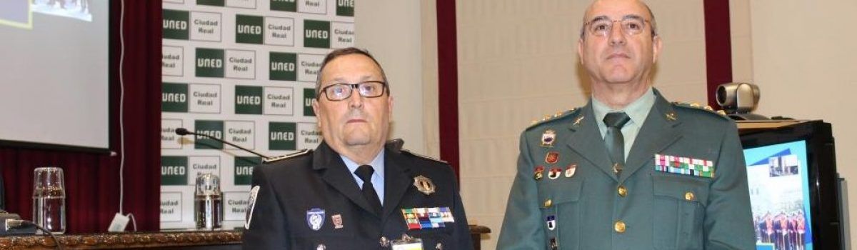 LA LABOR DE LA GUARDIA CIVIL Y SUS RETOS ACTUALES HA SIDO EL TEMA DE LA PONENCIA DESARROLLADA EN EL MARCO DEL CURSO DE SEGURIDAD Y DEFENSA DE LA UNED