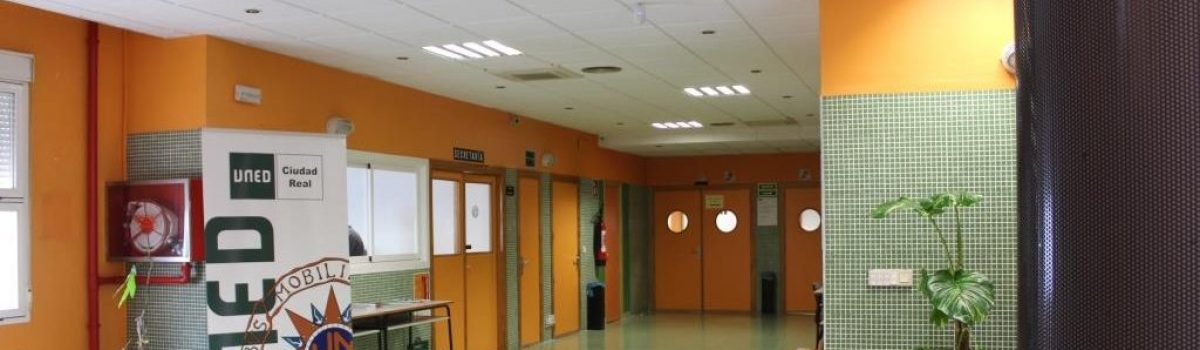 EL CENTRO UNIVERSITARIO ASOCIADO A LA UNED DE CIUDAD REAL PROPONE, PARA ESTE PRIMER SEMESTRE DEL CURSO 2020-2021, UNA AMPLIA OFERTA DE ACTIVIDADES DE EXTENSIÓN UNIVERSITARIA
