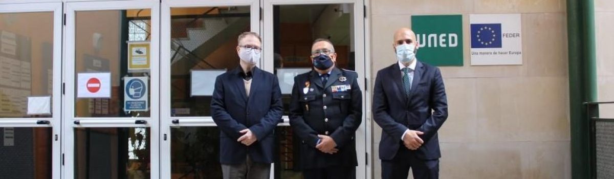 ANDRÉS DE CASTRO GARCÍA, PROFESOR DE RELACIONES INTERNACIONALES, HA HABLADO EN LA UNED SOBRE NUEVOS RETOS DE SEGURIDAD EN ORIENTE MEDIO E IMPLICACIONES PARA ESPAÑA