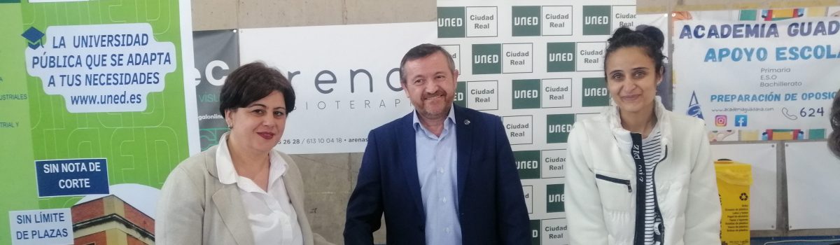 EL CENTRO ASOCIADO PROVINCIAL DE LA UNED DE CIUDAD REAL HA PARTICIPADO EN LA VII FERIA DE UNIVERSIDADES Y ESTUDIOS SUPERIORES, CELEBRADA EN LAS INSTALACIONES DEL COLEGIO DE MARIANISTAS DE CIUDAD REAL