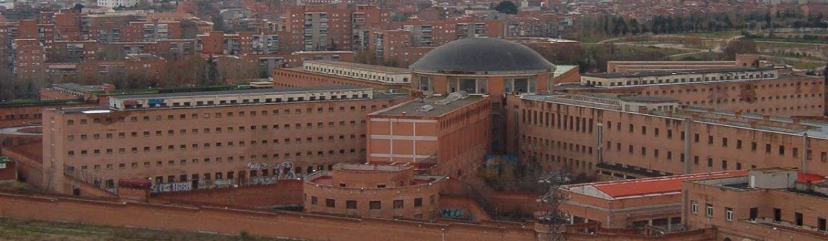 JOSÉ LUIS LÓPEZ NOVO, JEFE DE SERVICIO DE INTERVENCIÓN Y CONTROL DE CENTROS DE ADMINISTRACIÓN PENITENCIARIA HA INTERVENIDO COMO PONENTE EN LA UNED PARA HABLAR DE LA ESTRATEGIA PENITENCIARIA EN ESPAÑA
