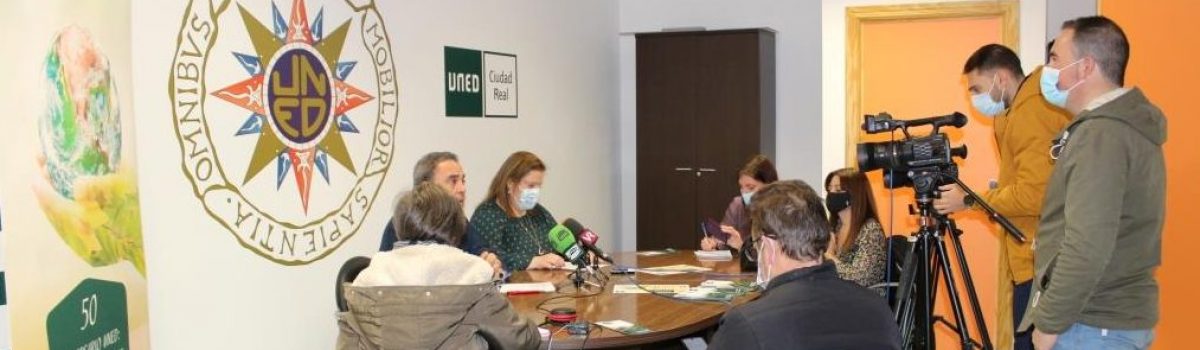 LA UNED DE CIUDAD REAL PRESENTA LAS ACTIVIDADES QUE VA A DESARROLLAR CON MOTIVO DEL DÍA INTERNACIONAL DE LA MUJER, QUE INCLUYE EL RECONOCIMIENTO DE “MUJER UNIVERSITARIA” A ALUMNA ANA BELÉN NUÑEZ BARRIGAS