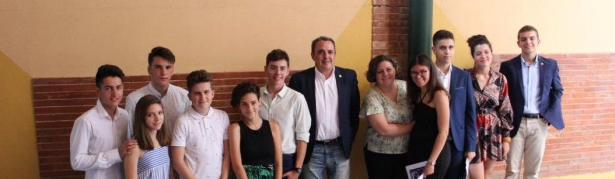EL MUNDO ACTUAL VISTO POR NUESTROS JÓVENES, ES LA PROPUESTA QUE SE HA DESARROLLADO EN LA UNED DE VALDEPEÑAS