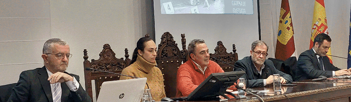 MÁS DE 100 PERSONAS RECIBEN FORMACIÓN A TRAVÉS LA UNED SOBRE LA CADENA DE CUSTODIA, CLAVE EN LA INVESTIGACIÓN DE LA ESCENA DE UN CRIMEN.